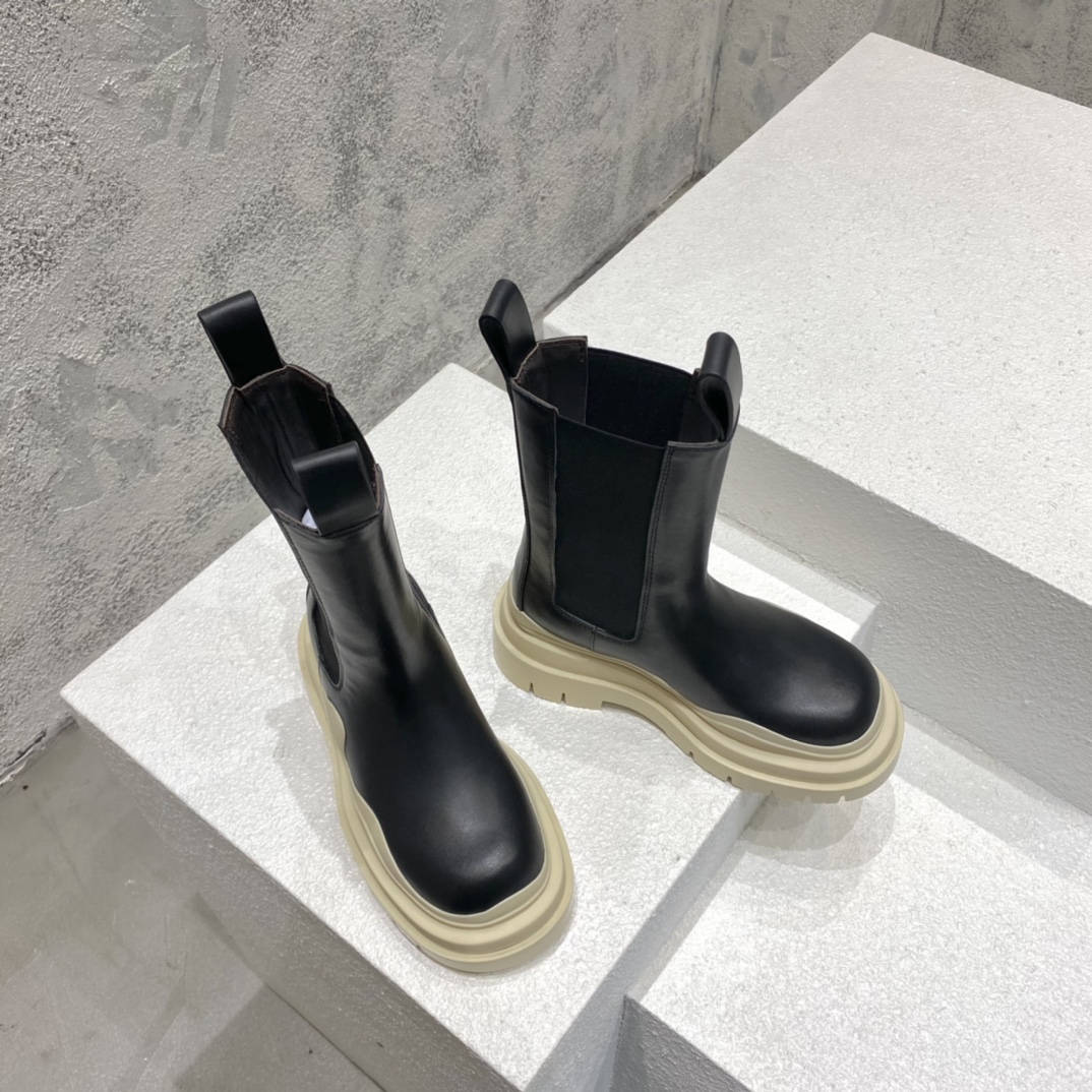 Bottega Veneta Boots